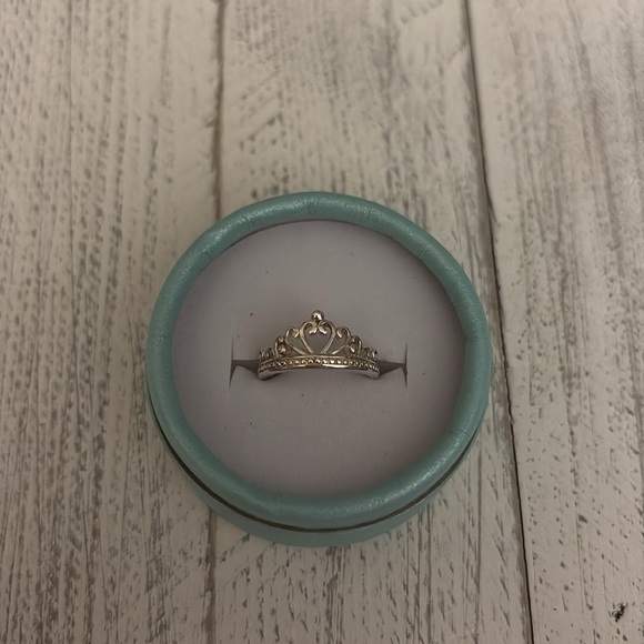 Vintage Disney JCM 925 (China) Marked Princess Crown Sz:5.5 - Picture 3 of 4